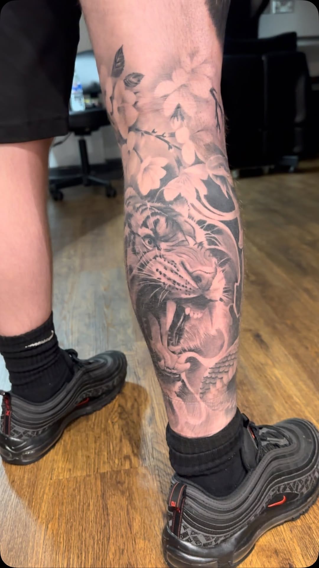 Post 5 by Emily | Bristol Tattoo Artist on Instagram (video)