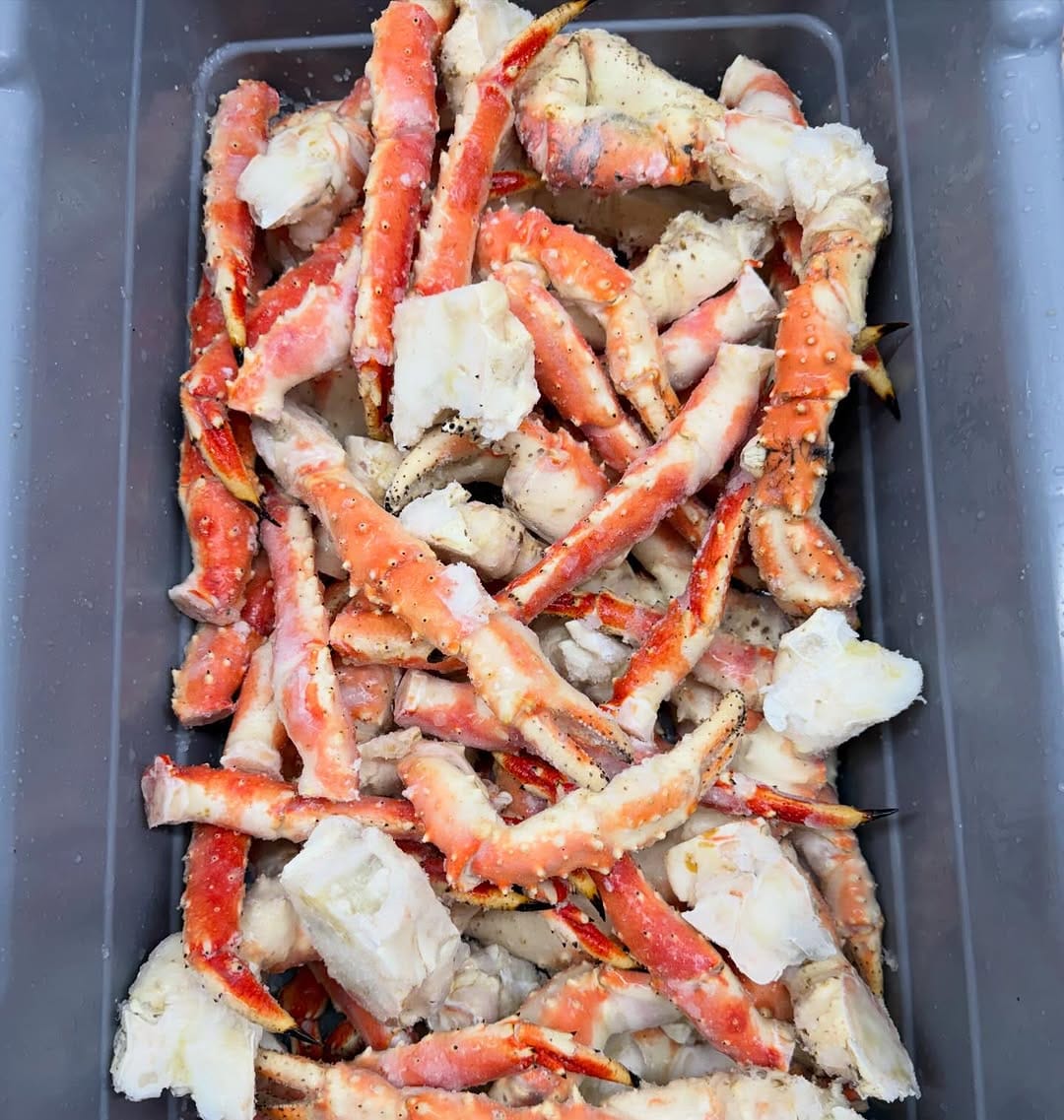 Post 1 by @socalcrabmarket on Instagram (image)