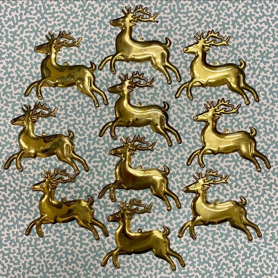 Post 8 by Charlie Bordewich Antiques on Instagram (image)