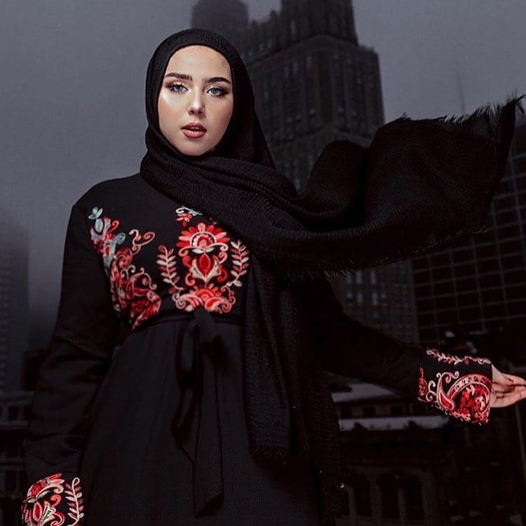 Post 9 by Muhmin London on Instagram (image)