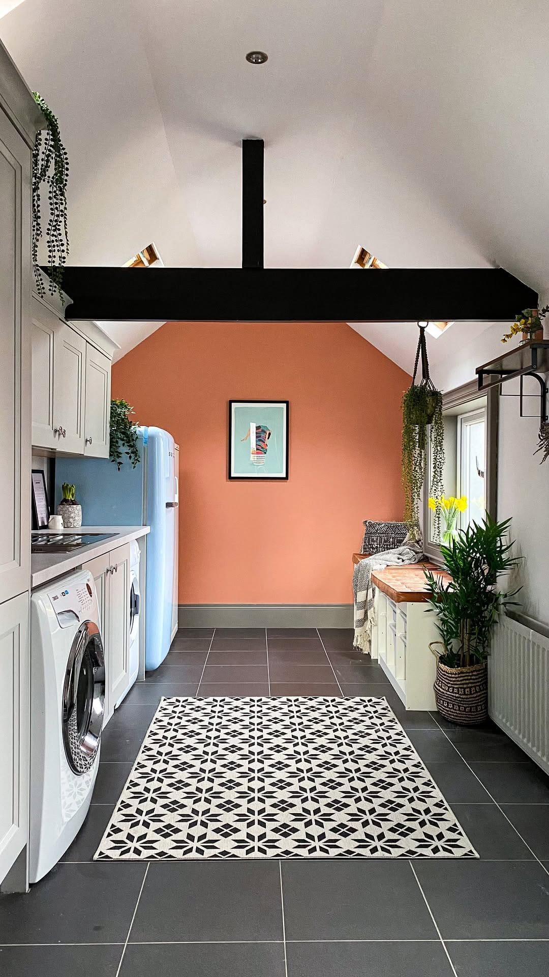 Post 8 by Mich | Interiors, craft & DIY on Instagram (video)