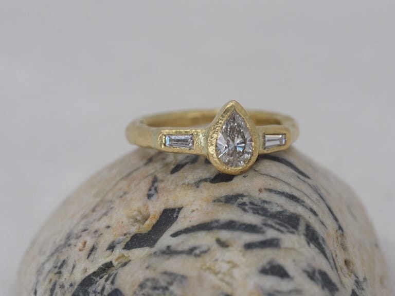 Post 4 by Contemporary Jewellery on Instagram (carousel)