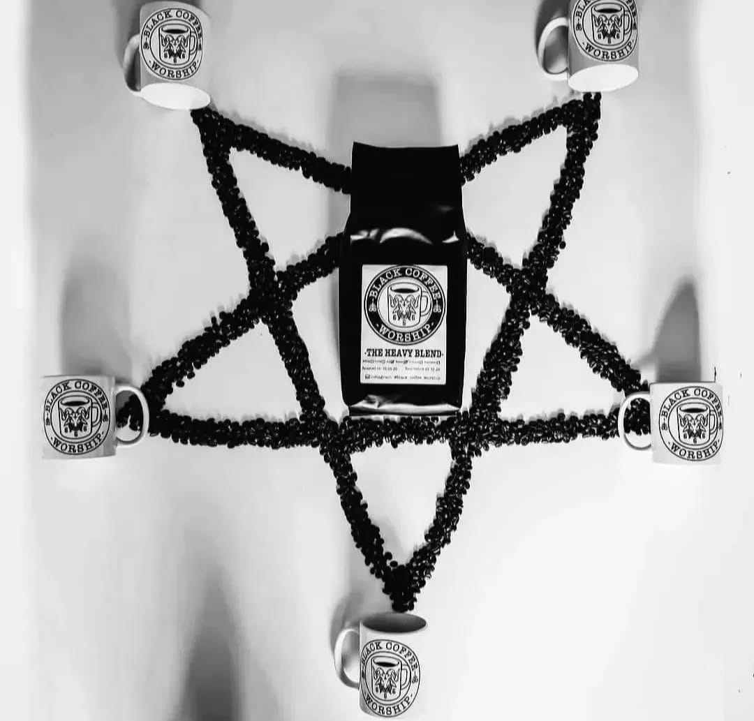 Post 10 by 𝕭𝖑𝖆𝖈𝖐 𝕮𝖔𝖋𝖋𝖊𝖊 𝖂𝖔𝖗𝖘𝖍𝖎𝖕 on Instagram (image)