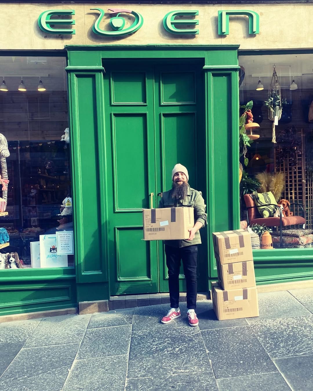 Post 10 by The Edinburgh Candlemaker Co on Instagram (image)