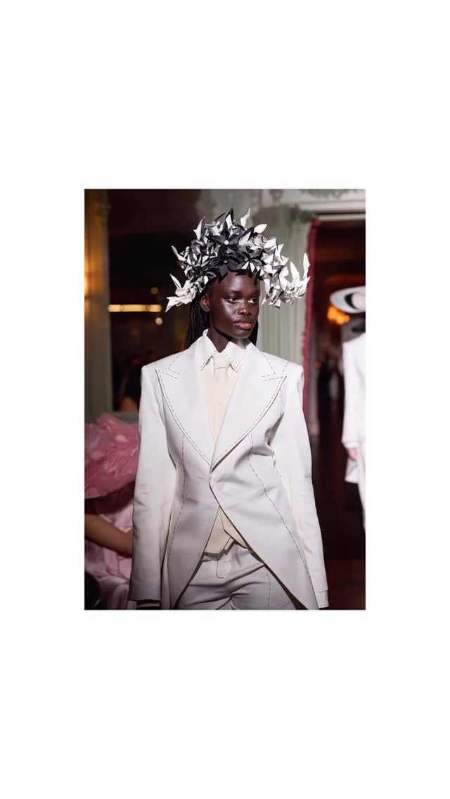 Post 9 by Sally-Ann Provan Millinery on Instagram (video)