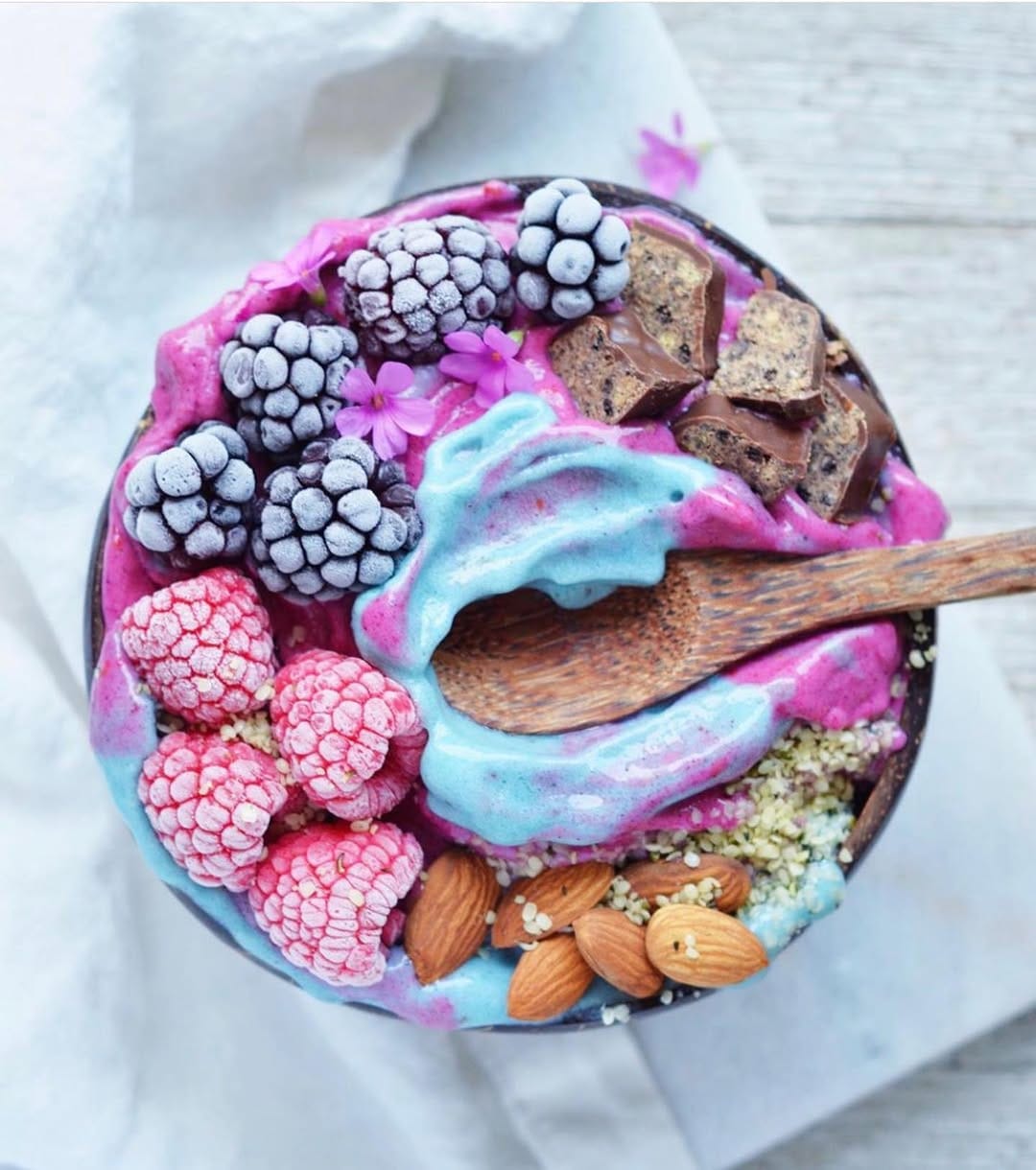 Post 9 by Vibrant Superfoods 🌈 on Instagram (carousel)