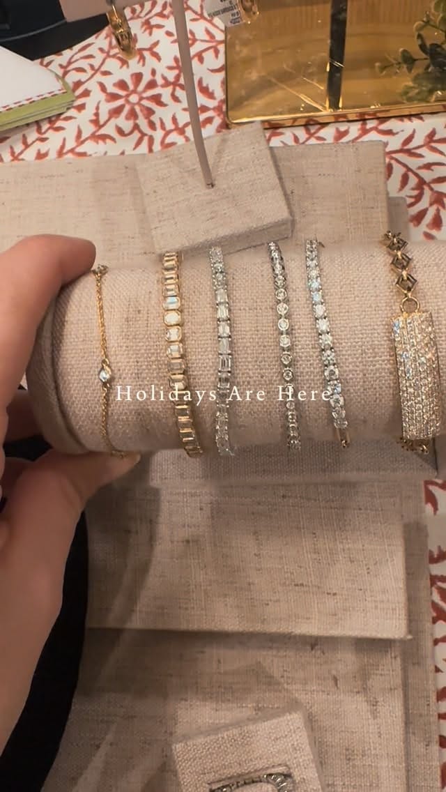 Post 6 by ByGOLDGIRL on Instagram (video)