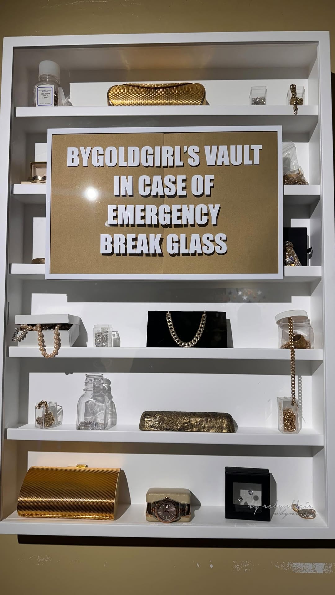 Post 9 by ByGOLDGIRL on Instagram (video)