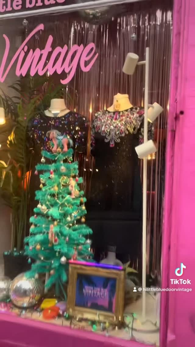 Post 3 by little blue door vintage on Instagram (video)