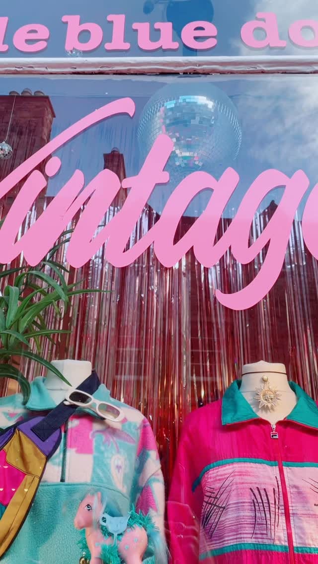 Post 4 by little blue door vintage on Instagram (video)
