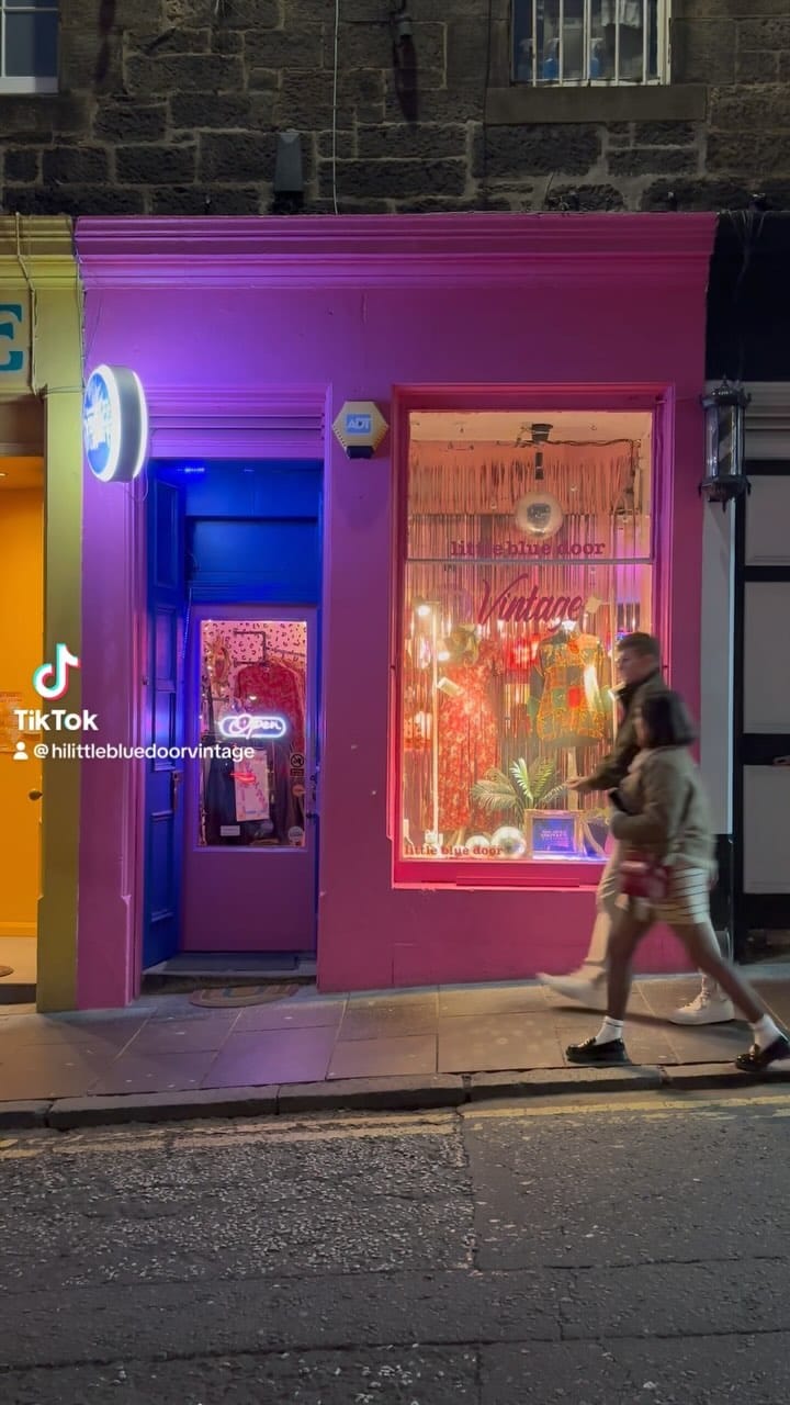 Post 10 by little blue door vintage on Instagram (video)