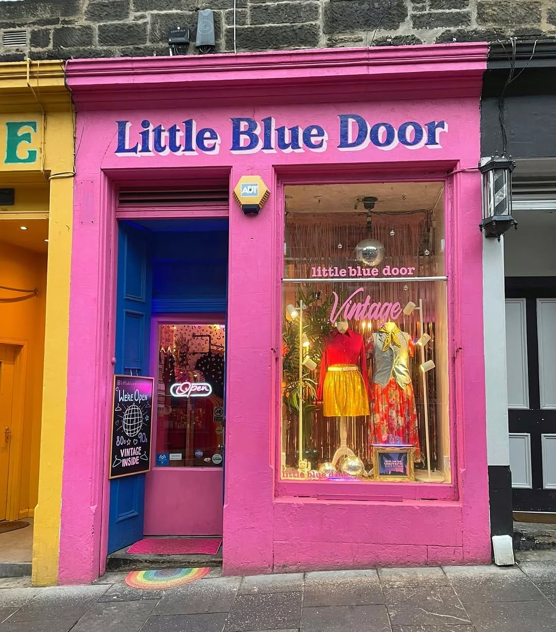 Post 1 by little blue door vintage on Instagram (image)