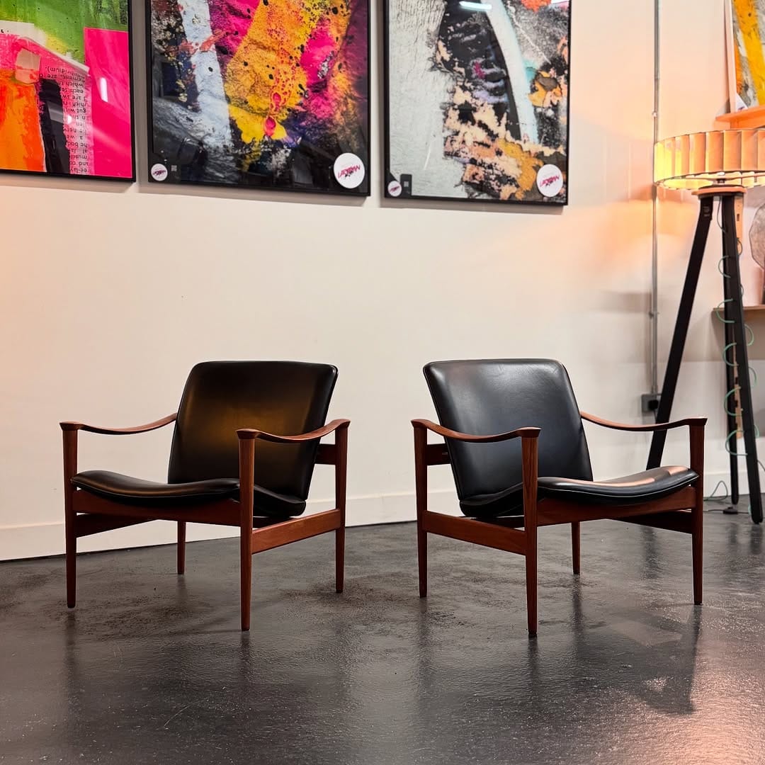 Post 6 by Etch Interiors | Mid Century Dealer | Retro Enthusiast on Instagram (carousel)