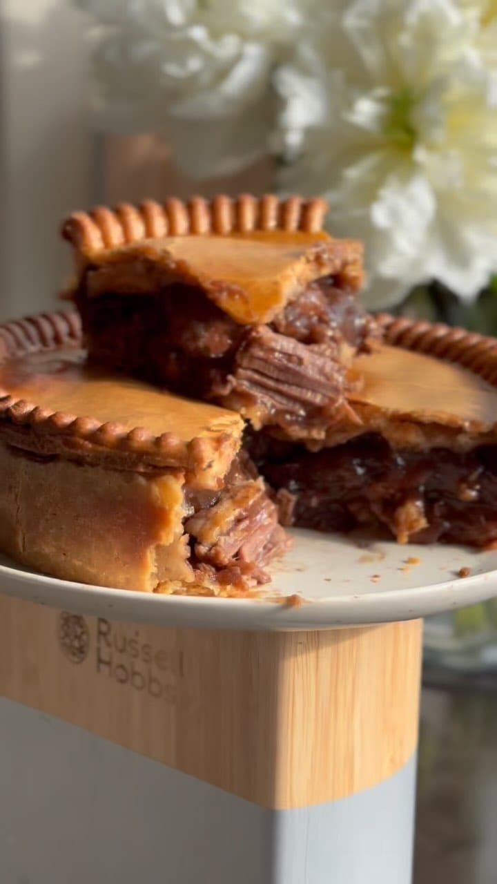 Post 10 by The Crusty Pie Company on Instagram (video)