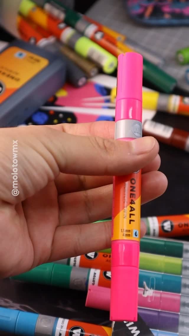 Post 2 by Molotow on Instagram (video)