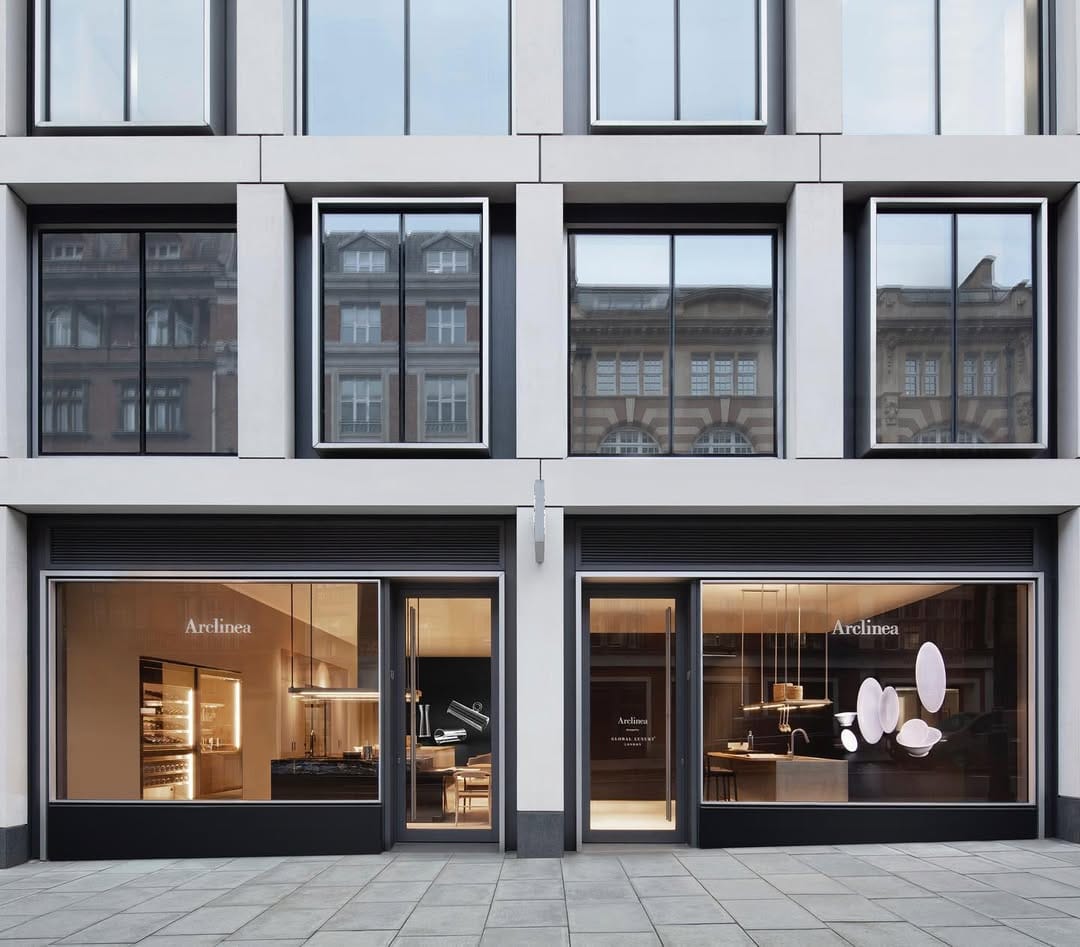 Post 3 by Arclinea London Wigmore Street on Instagram (image)