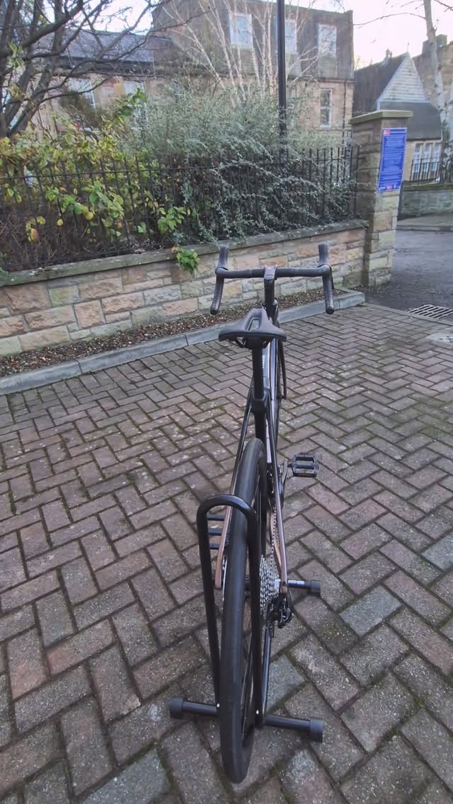 Post 10 by ProjektRide on Instagram (video)