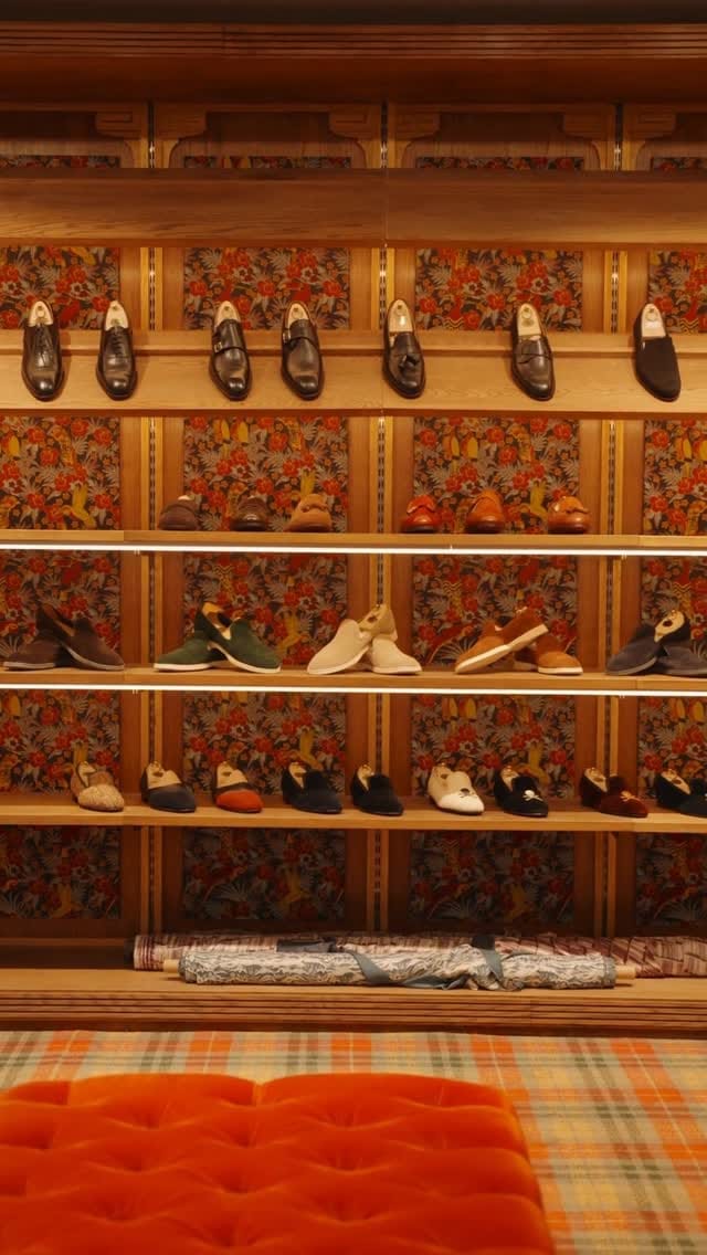 Post 1 by Piccadilly Arcade on Instagram (video)