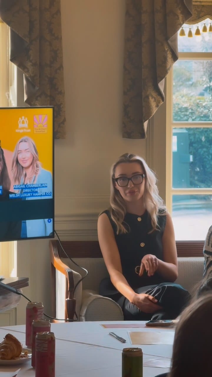 Post 10 by Welsh Luxury Hamper Company ™️ on Instagram (video)