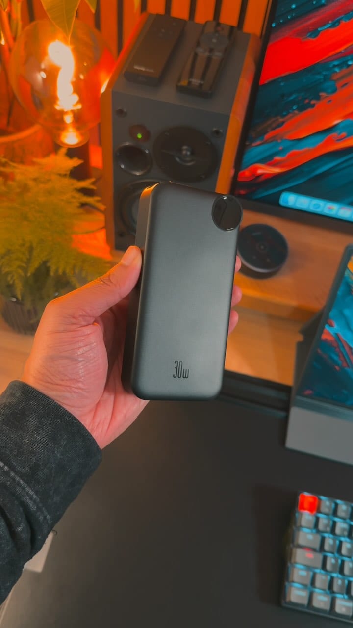 Post 2 by Mcdodo (UK) 🇬🇧 on Instagram (video)