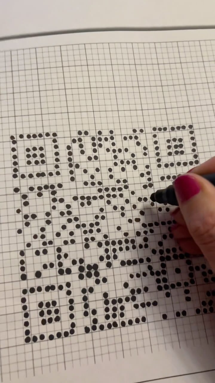 Post 10 by Claire Bentley - hand dyed yarn for knitting and crochet on Instagram (video)