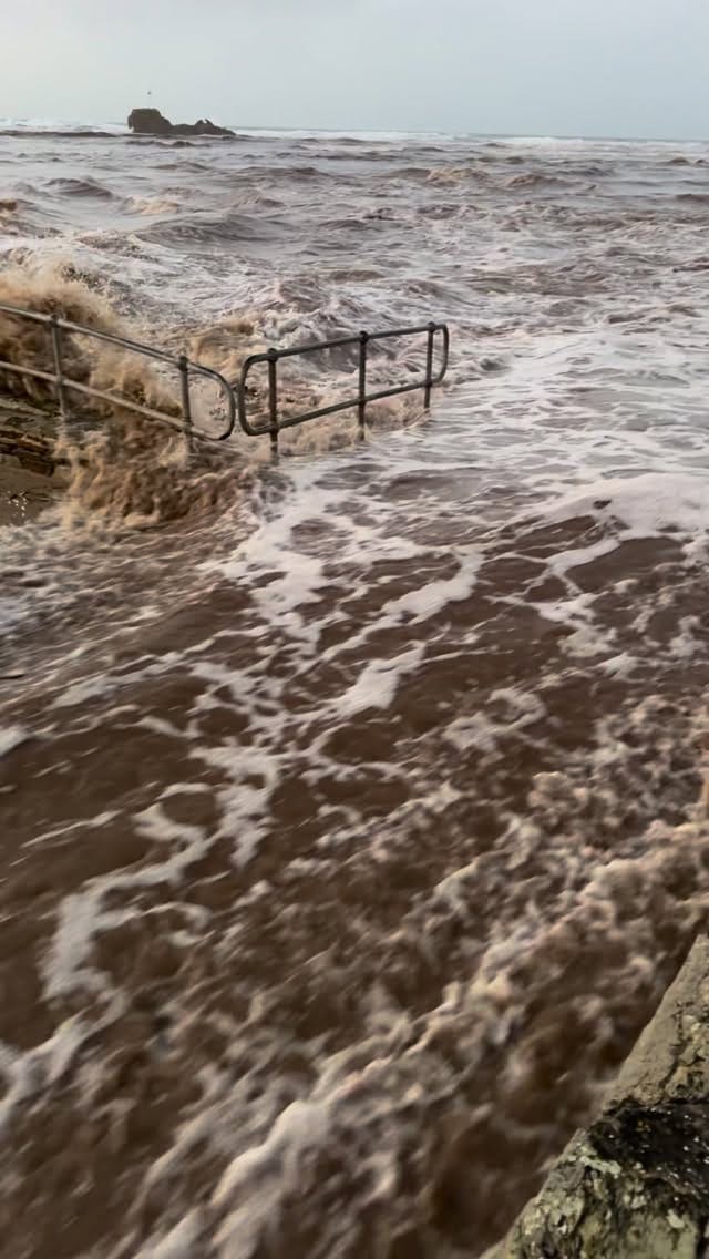 Post 4 by Piran Surf on Instagram (video)
