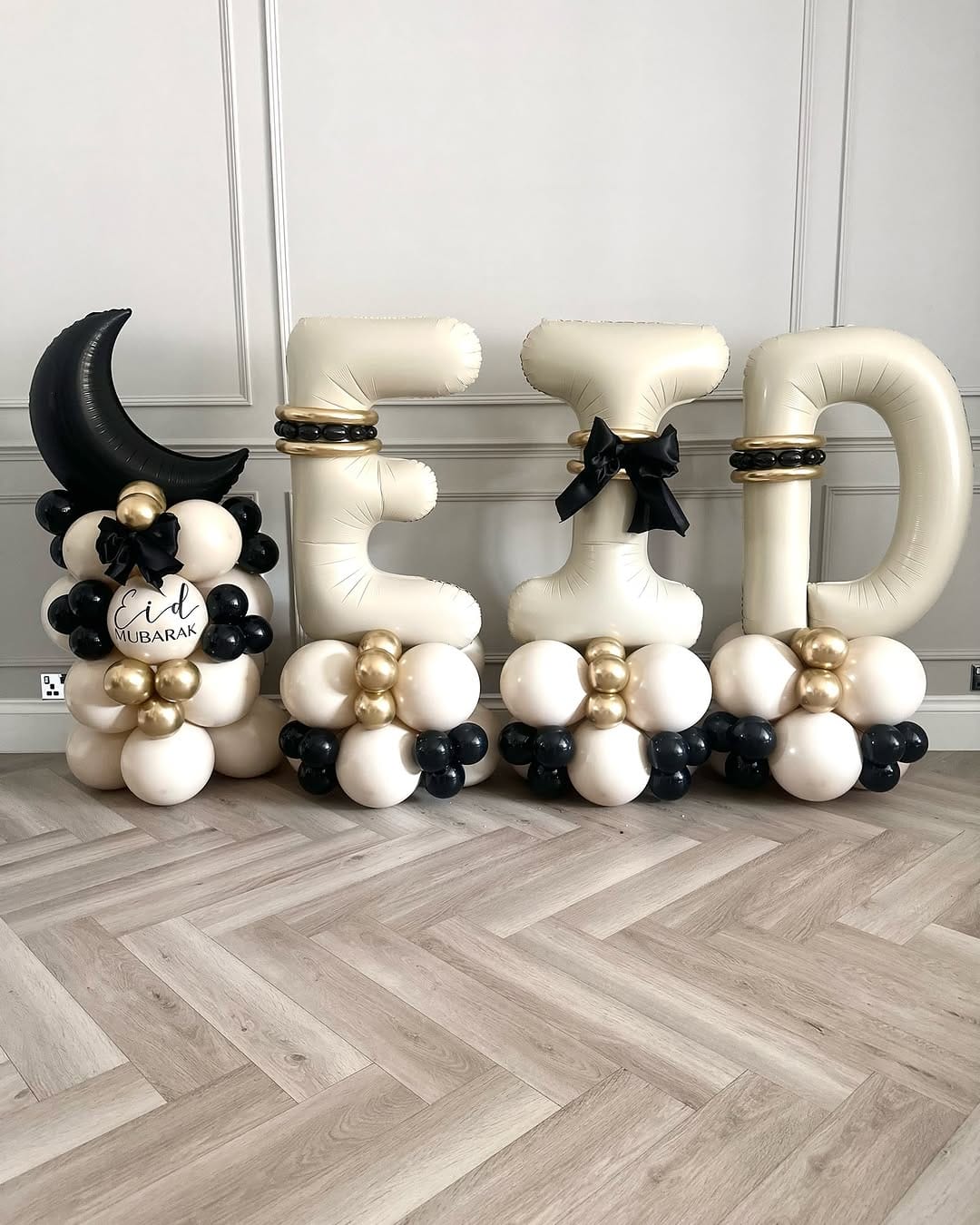 Post 8 by 𝐙𝐀𝐙𝐀 𝐁𝐀𝐋𝐋𝐎𝐎𝐍𝐒 & 𝐄𝐕𝐄𝐍𝐓𝐒 | LONDON, ESSEX & HERTFORDSHIRE on Instagram (carousel)