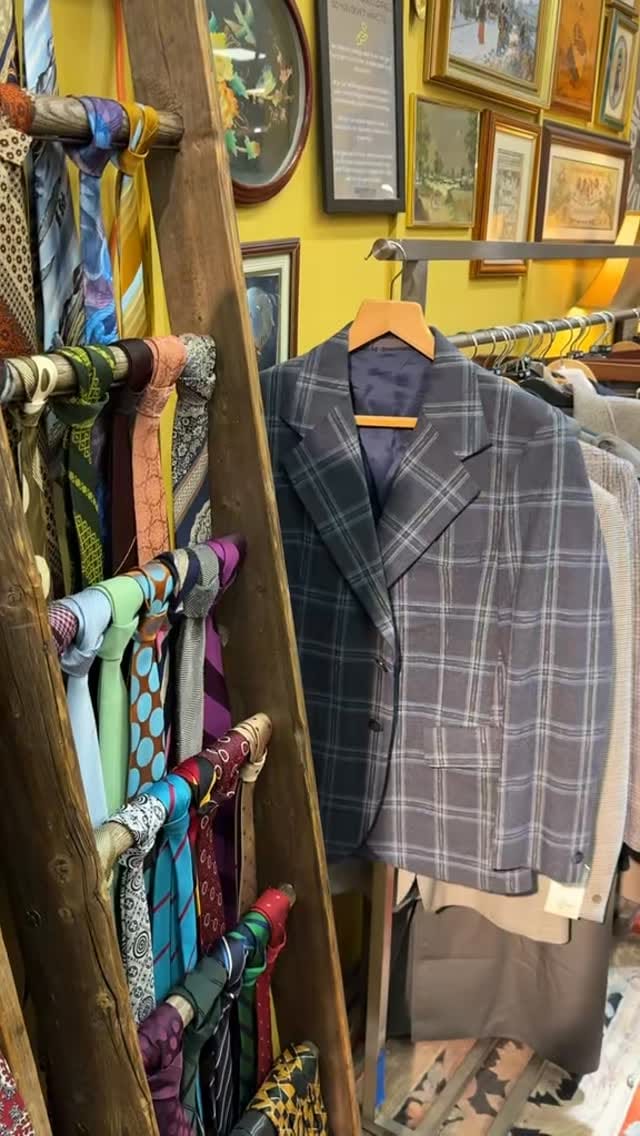 Post 2 by 🚍 Campervan Vintage | Clothing on Instagram (video)