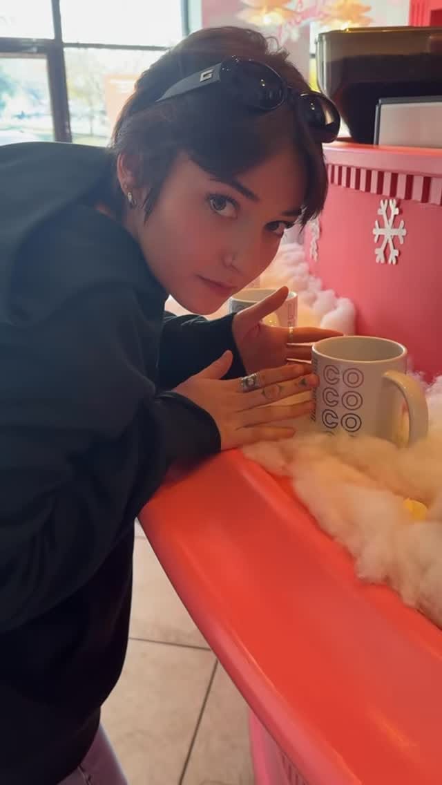 Post 8 by Lula Coffee Co on Instagram (video)