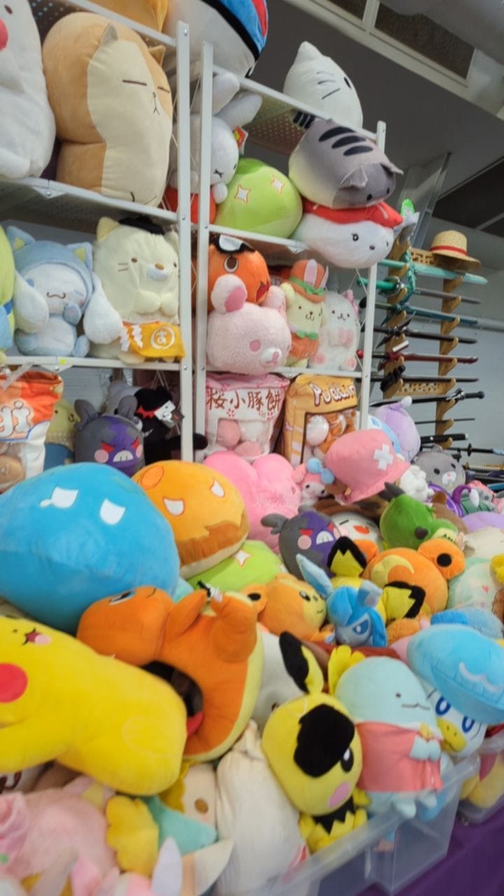Post 7 by Estatic Anime on Instagram (video)