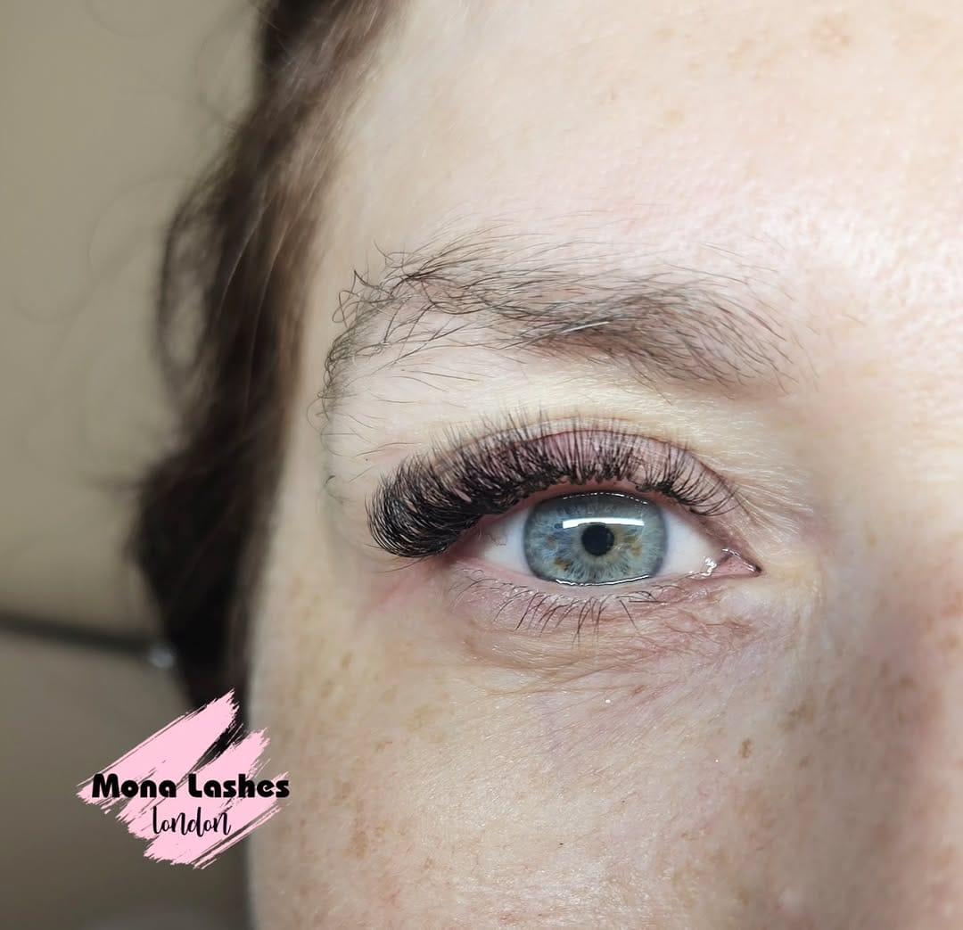 Post 1 by Monika  ♥️WEMBLEY ♥️Lashes ♥️Eyebrow on Instagram (image)