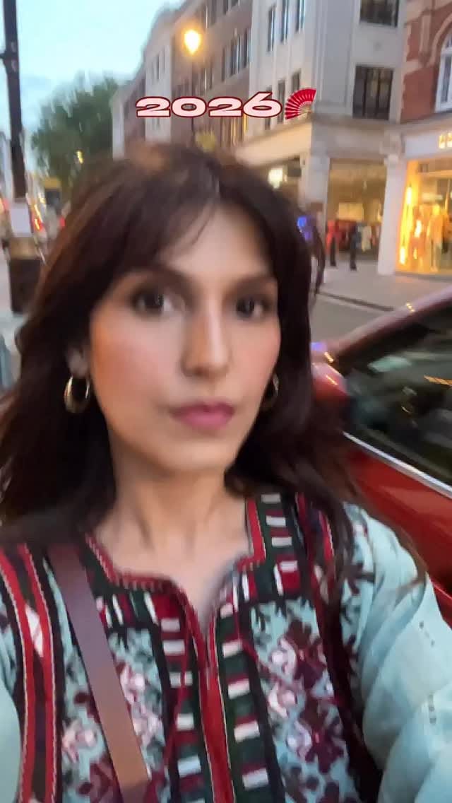 Post 2 by Ayeşha Artistry~🦋 🎶Mélomaniac on Instagram (video)
