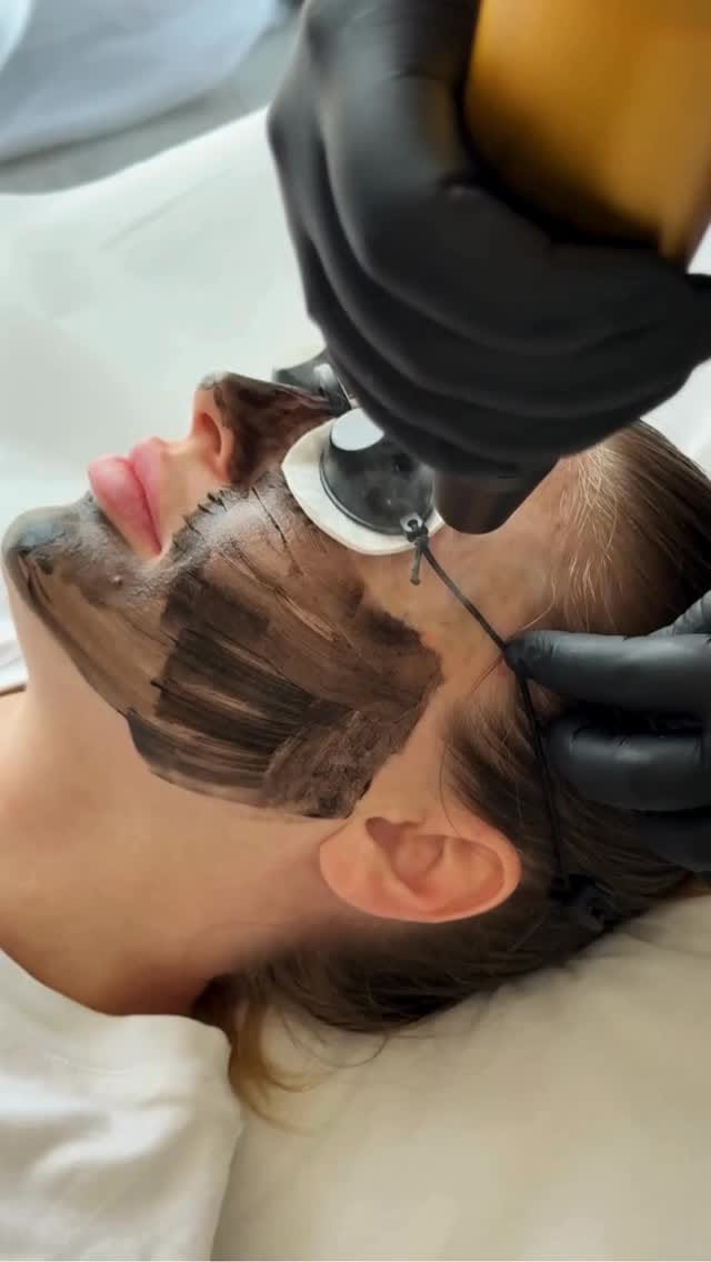 Post 1 by Advanced Aesthetics & Laser on Instagram (video)