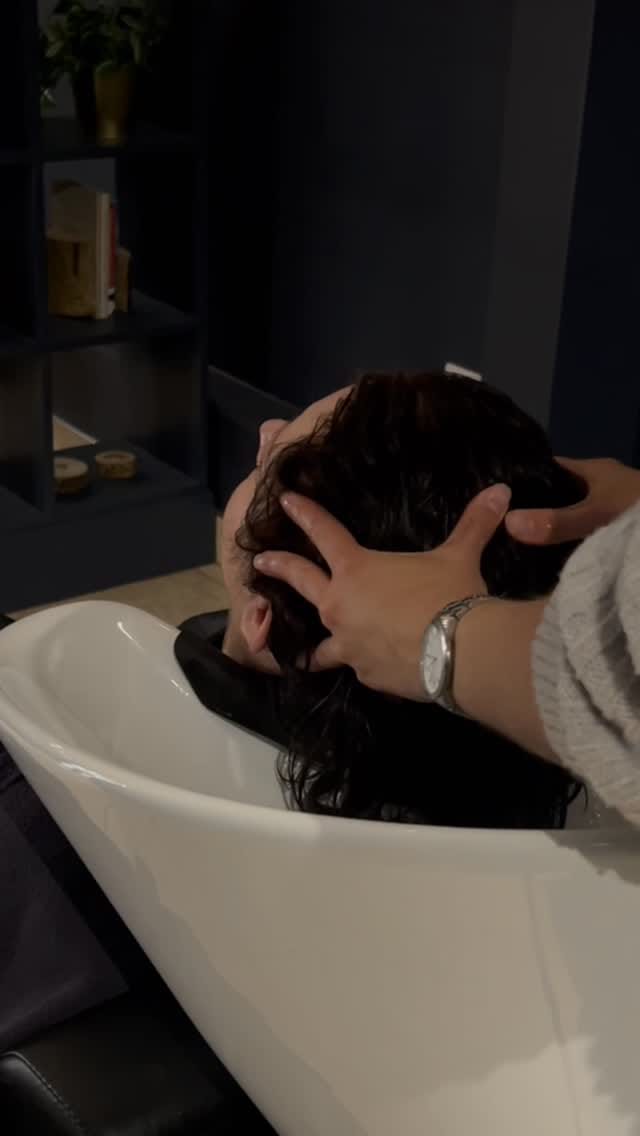 Post 5 by SORELLA 💛 Surrey UK Hair Salon on Instagram (video)