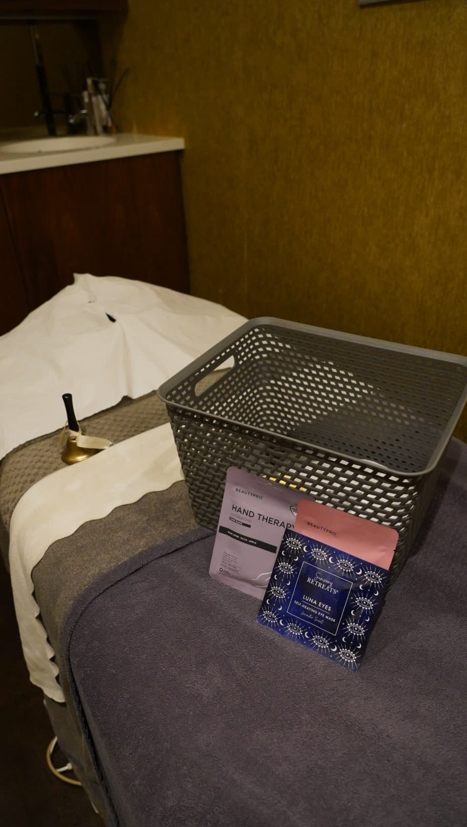 Post 7 by Sleeping Beauty Alva Street | Beauty Salon Edinburgh on Instagram (video)