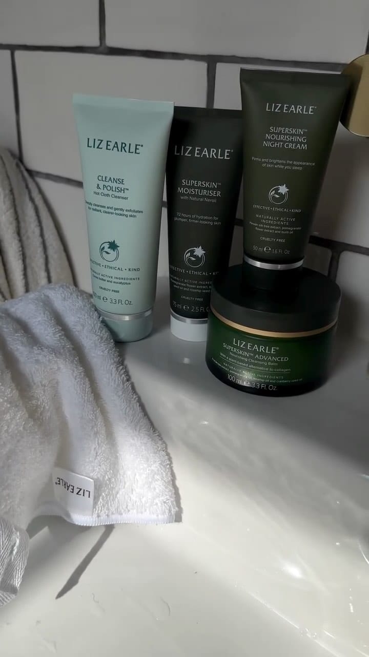 Post 9 by S A R A H  C A R R on Instagram (video)