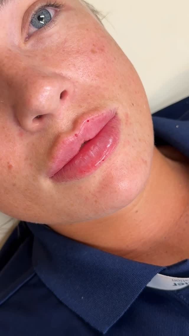 Post 9 by Lottie Fitzgerald on Instagram (video)