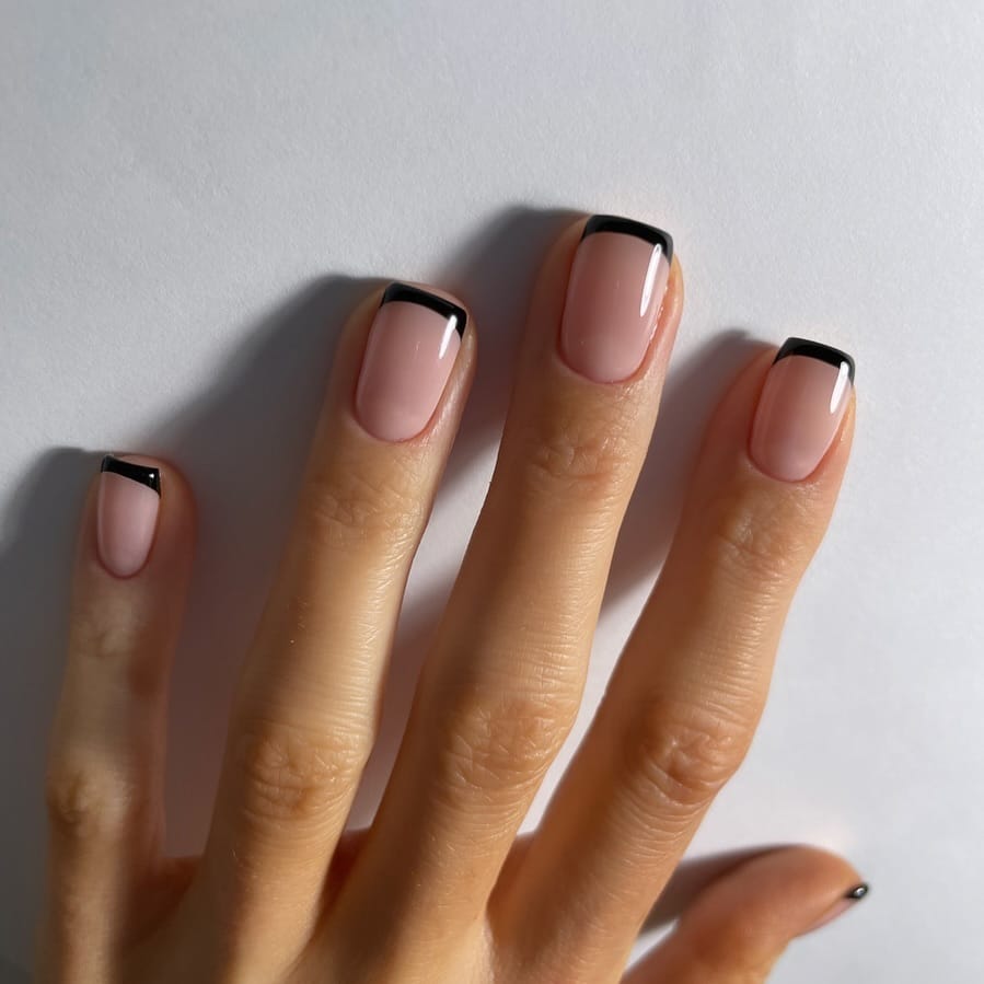 Post 5 by Natasha Honey on Instagram (image)