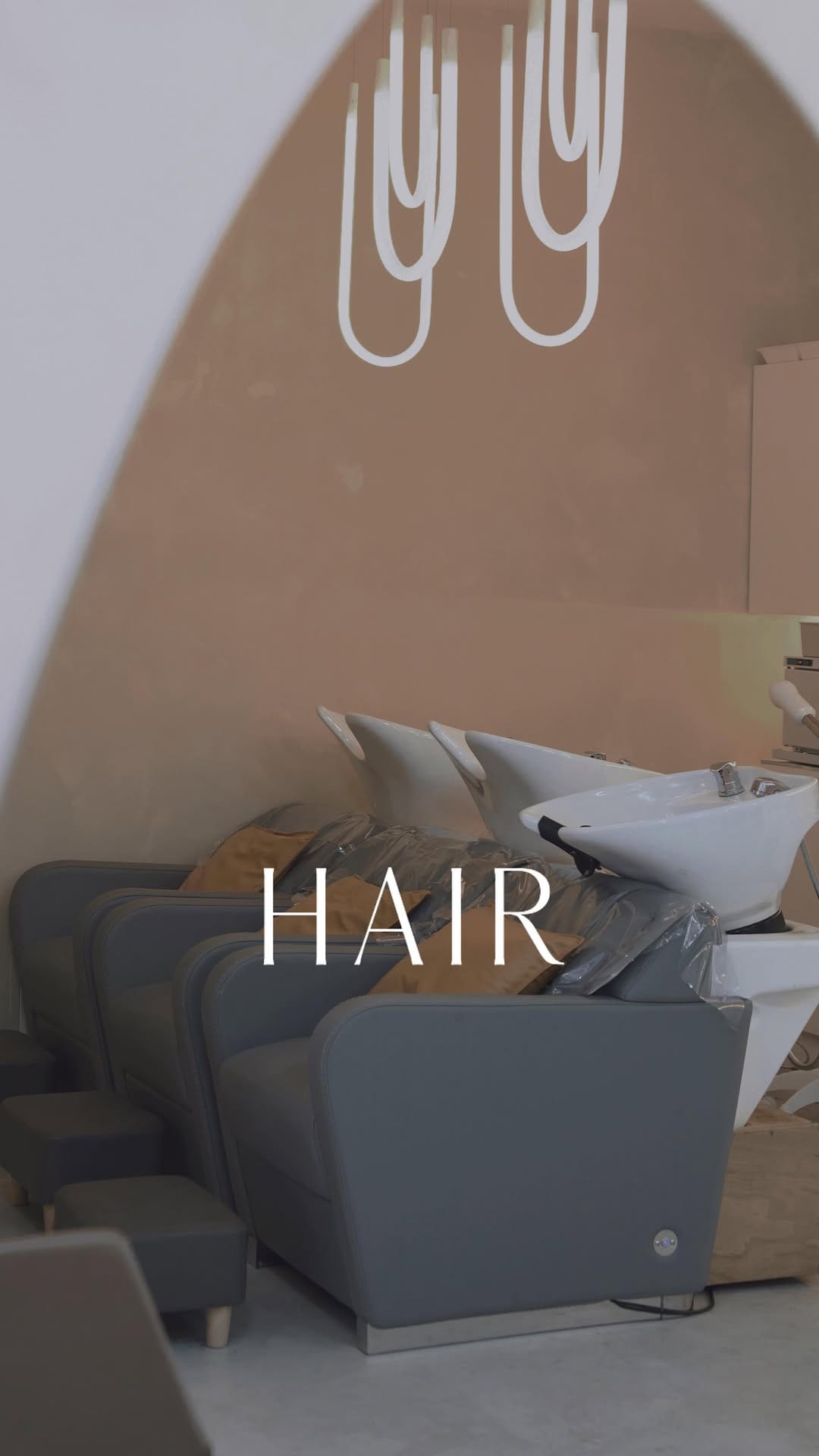 Post 8 by MARU HAIR TOKYO on Instagram (video)