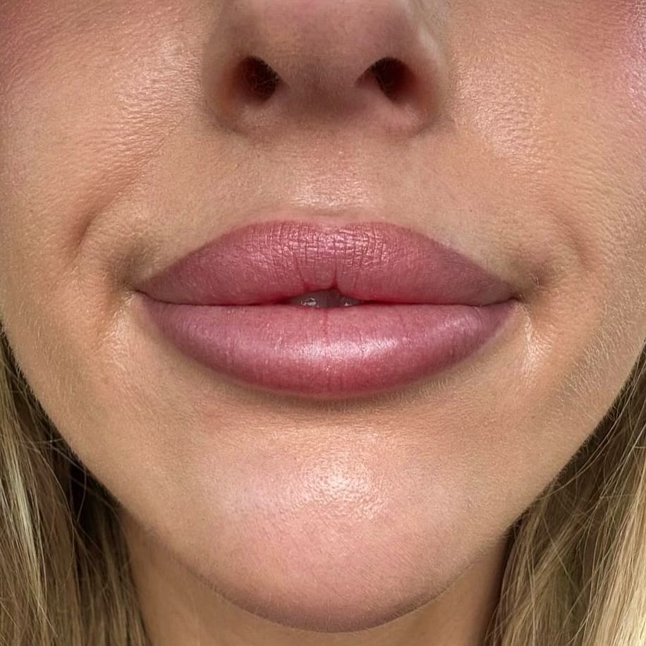 Post 7 by PERMANENT MAKEUP ARTIST 👩🏼‍🎨 BROWS LIP BLUSH TRAINING on Instagram (carousel)