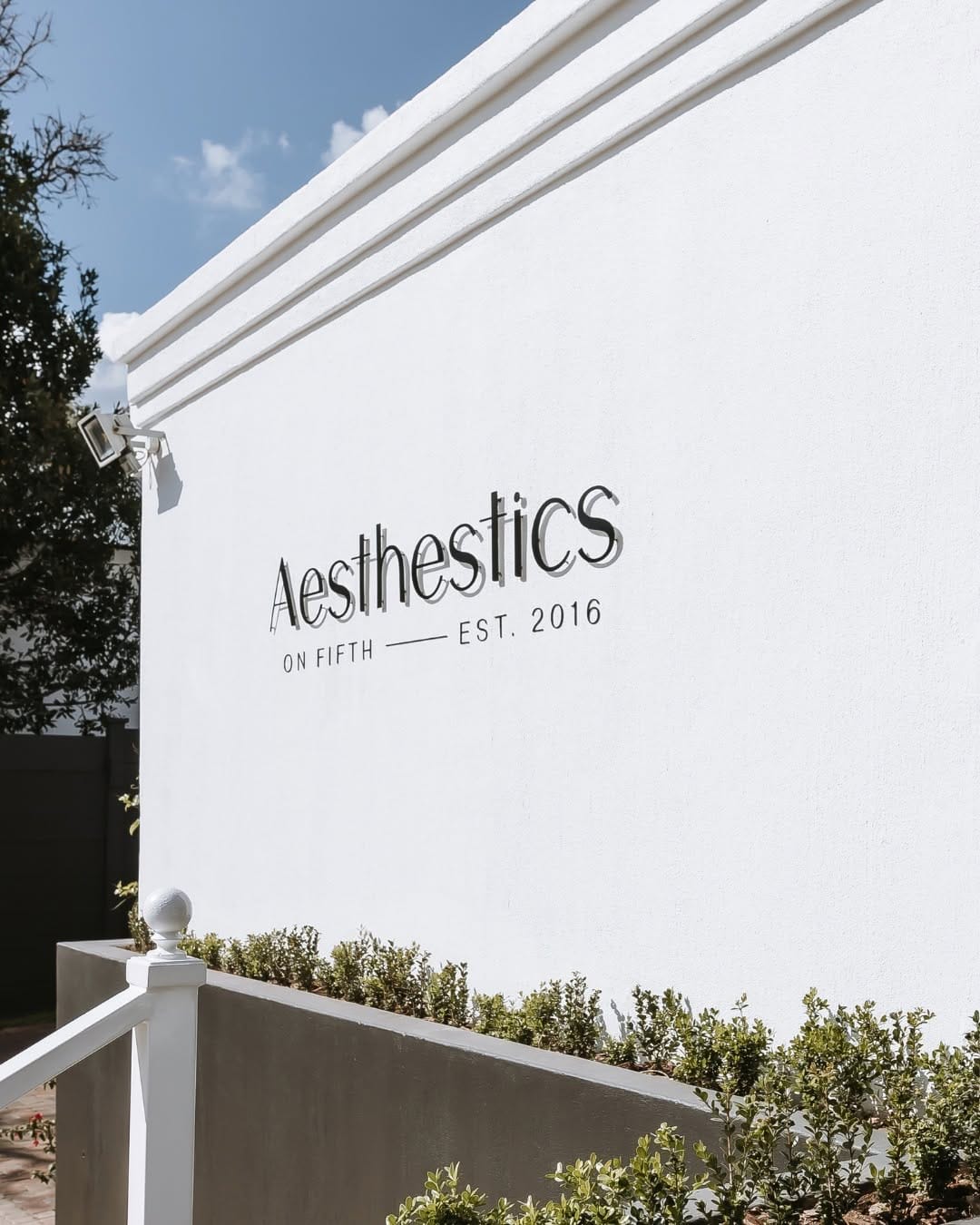 Post 8 by Aesthetics on 5th on Instagram (image)