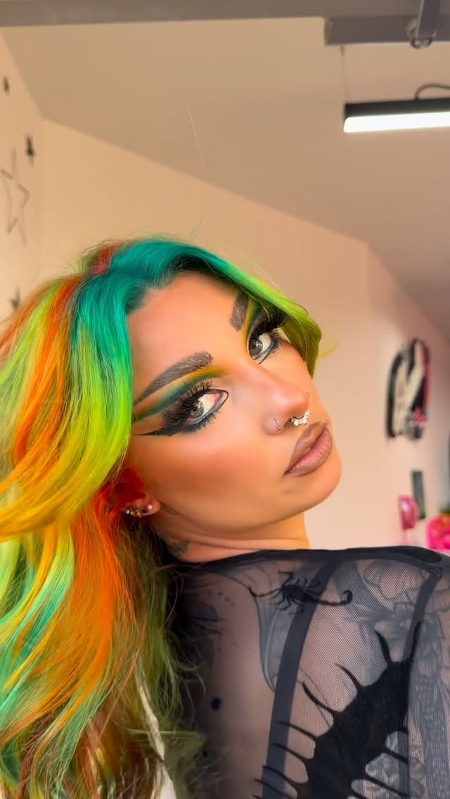Post 4 by 🧡🩷Megan Lynn 💜💛 on Instagram (video)