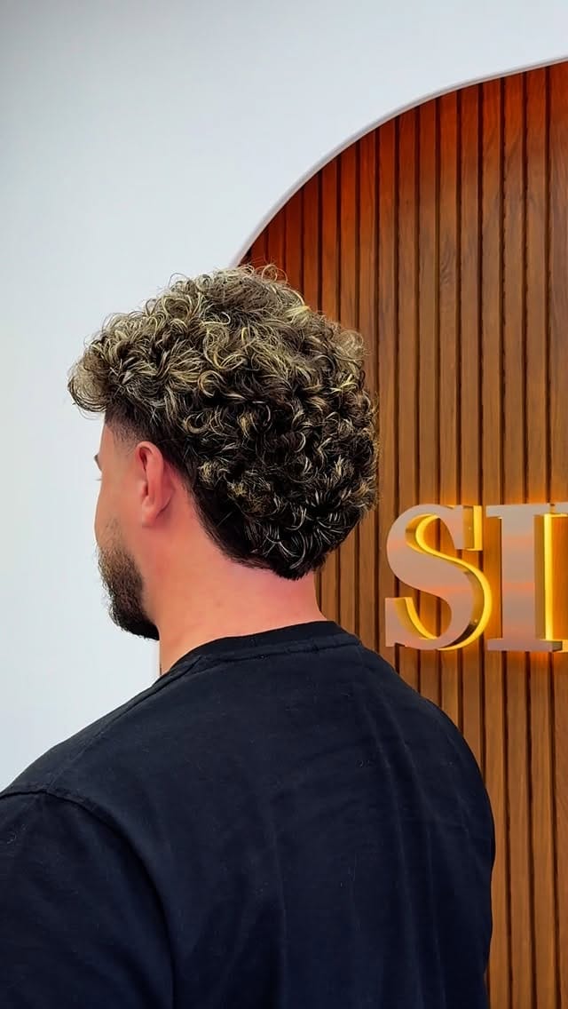 Post 9 by Siva Co Barbers on Instagram (video)