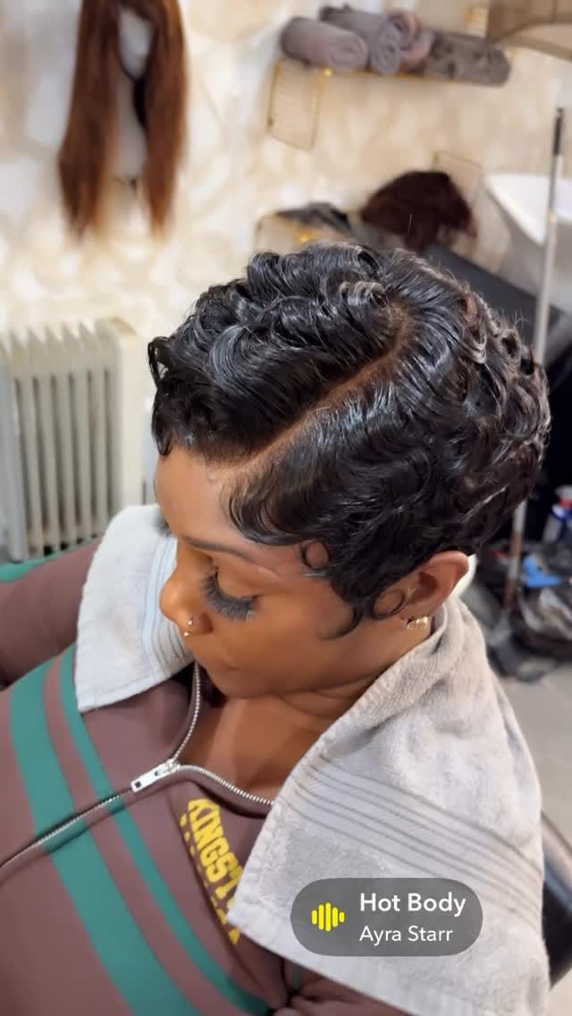 Post 2 by iconics on Instagram (video)