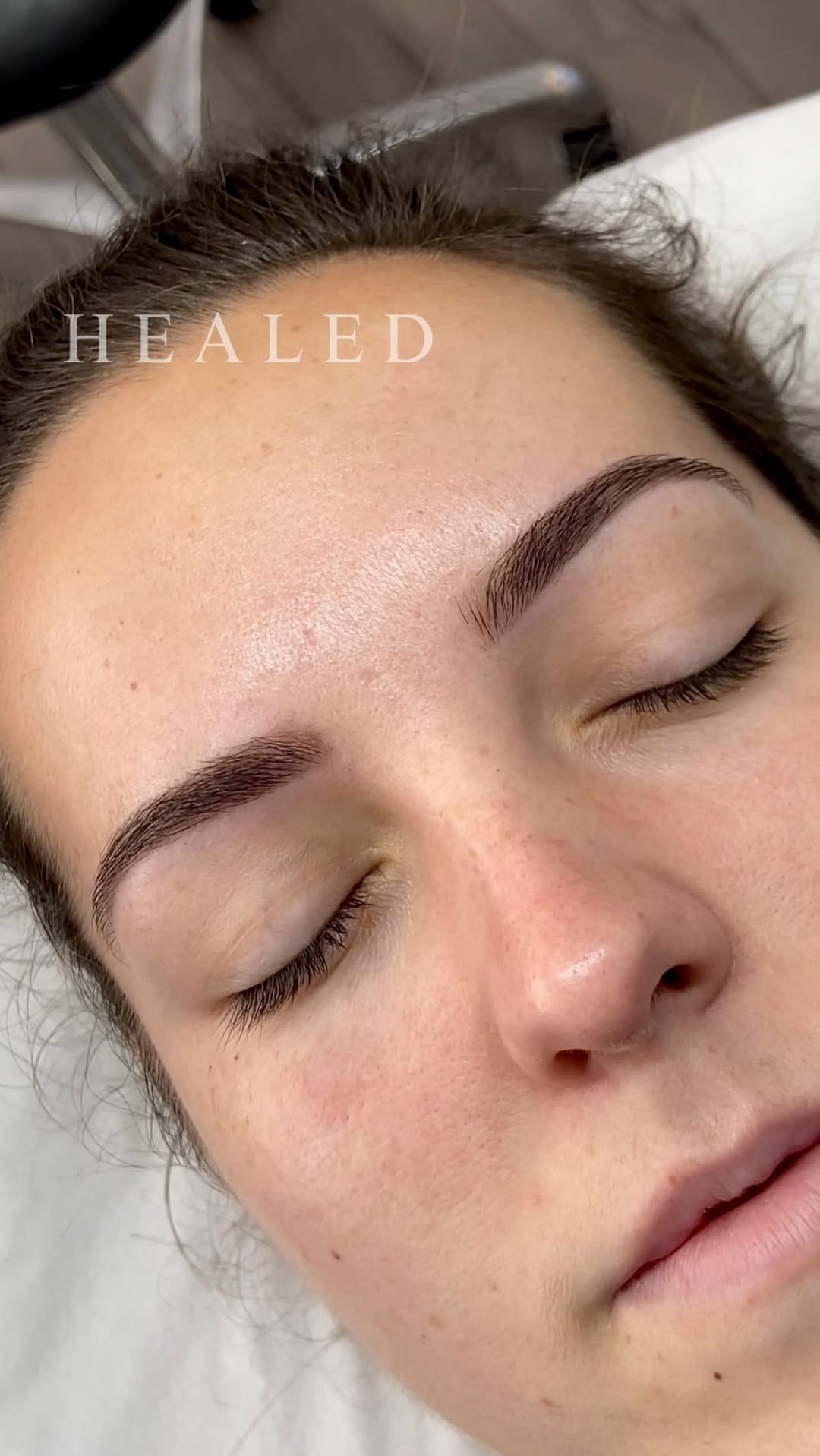 Post 4 by FRANKEE HAJDER SPMU on Instagram (video)