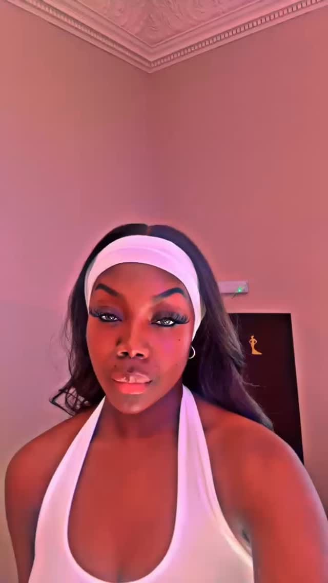Post 4 by LAGOS SALON 🇳🇬| LONDON SALON 🇬🇧 on Instagram (video)