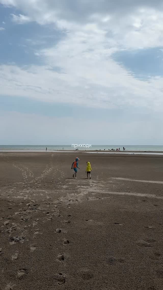 Post 5 by Madina Málikova on Instagram (video)