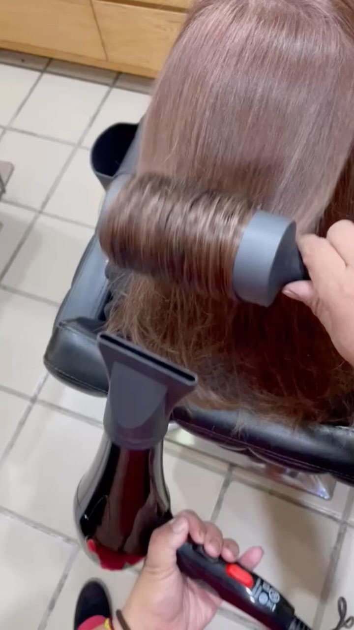 Post 1 by EL CAMERINO SALOON on Instagram (video)