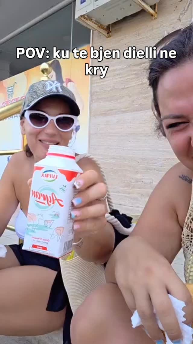 Post 10 by Ely on Instagram (video)