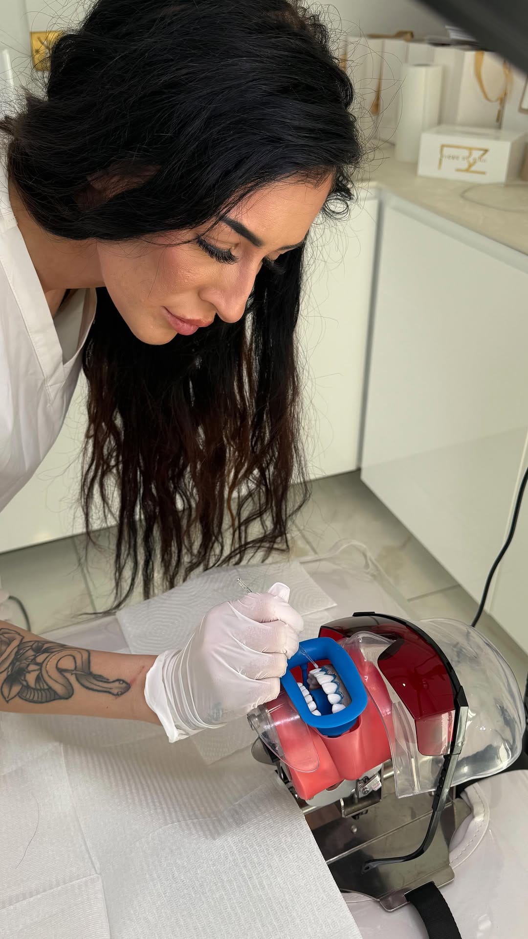 Post 3 by FACES BY ZIHA®| Teeth Whitening Training Academy | Gel Supplier on Instagram (video)